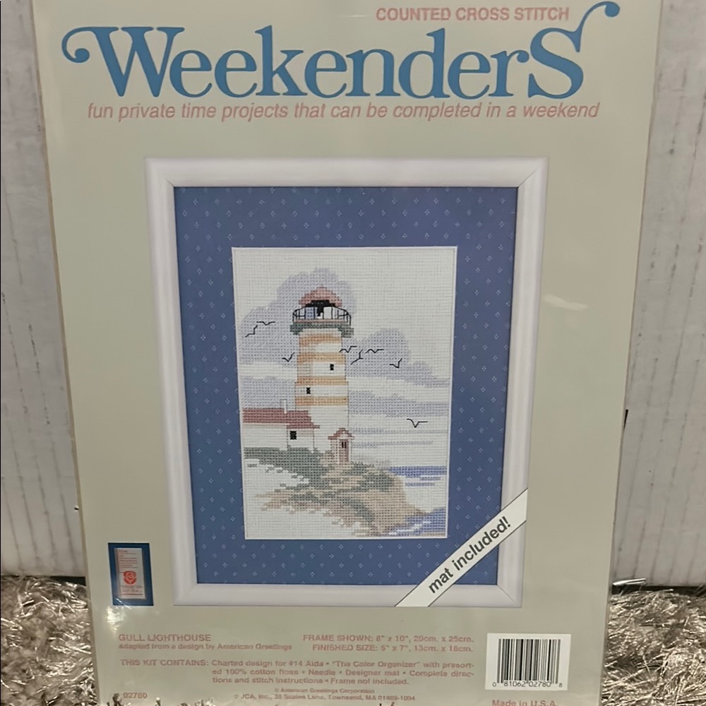 Weekenders Counted Cross Stitch Kit - Lighthouse